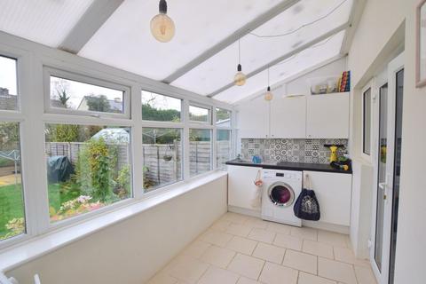 7 Cross Park, Buckland Monachorum, Yelverton, PL20 7NJ