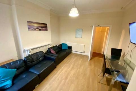 6 bedroom house share to rent, 37 Wadbrough Road, Ecclesall