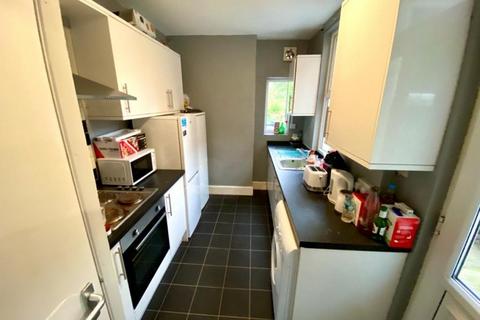 6 bedroom house share to rent, 37 Wadbrough Road, Ecclesall