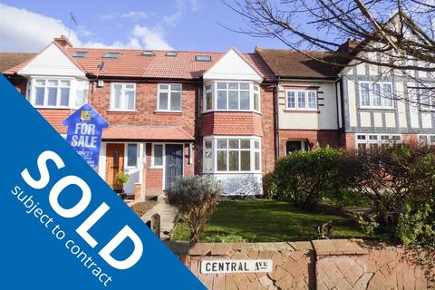 69 Central Avenue, Gravesend, DA12 5AW