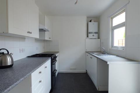 66 Springhead Road, Northfleet, Gravesend, DA11 9QY
