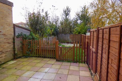 66 Springhead Road, Northfleet, Gravesend, DA11 9QY