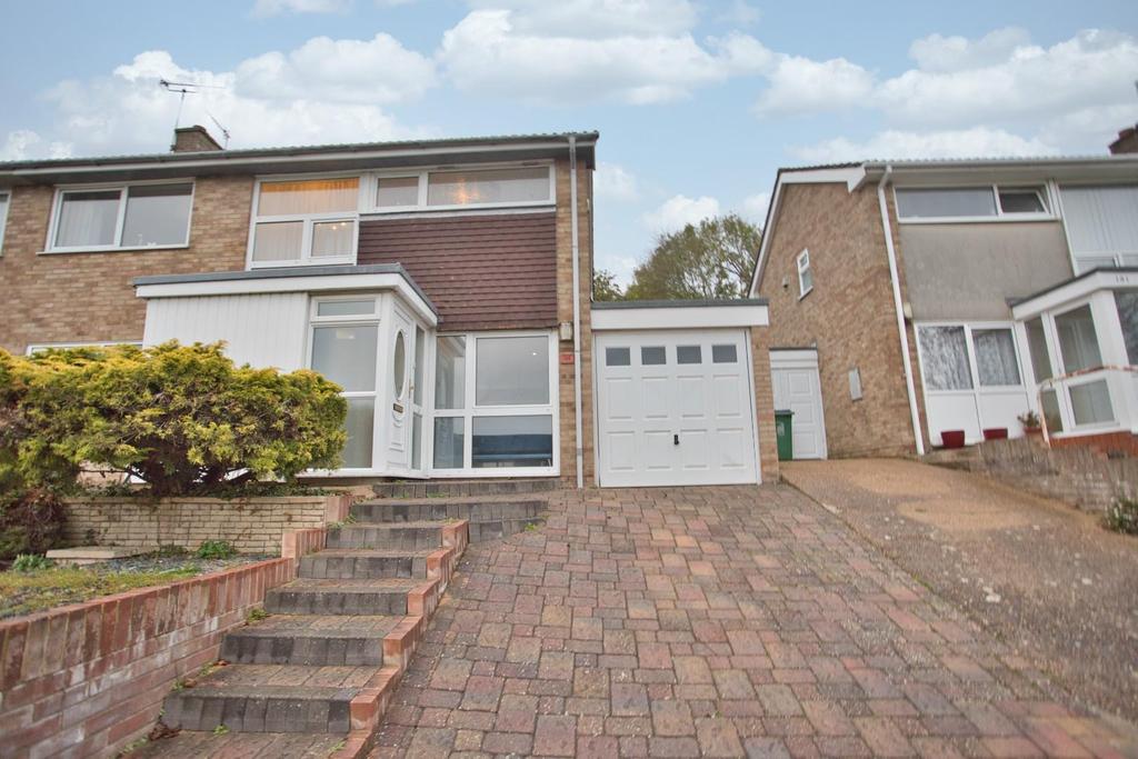 Downs Road, Folkestone 3 bed semidetached house £350,000