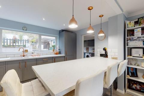 189 Downs Road, Folkestone, CT19 5PX