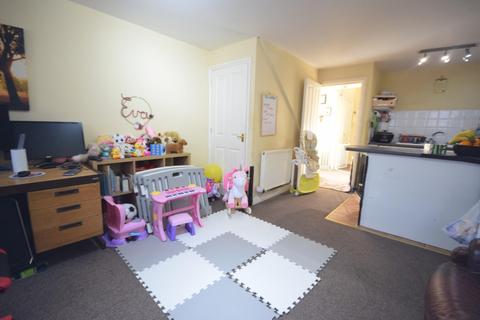6 Wesley Court, Rothwell, Kettering, NN14 6FZ