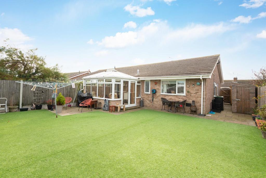 Marshall Crescent, Broadstairs 3 bed semidetached bungalow £385,000