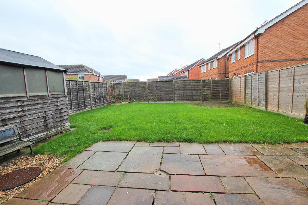 Lilac Avenue, Beverley 3 bed house £850 pcm (£196 pw)