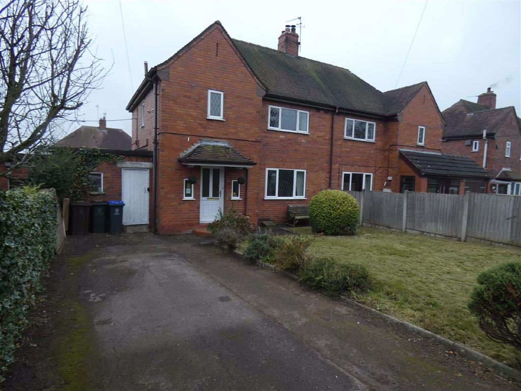 32, Hollington Road, Upper Tean 3 bed semidetached house £90,000