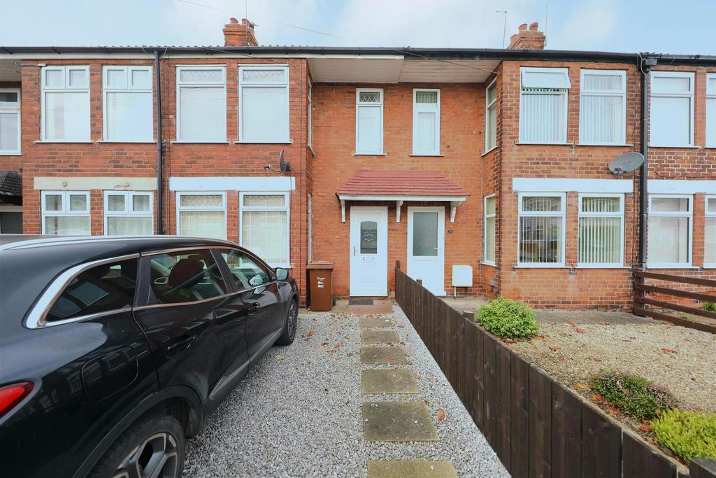 Kirklands Road, Hull 2 bed terraced house £140,000