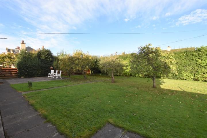 Rear Garden 2 (Small).jpg