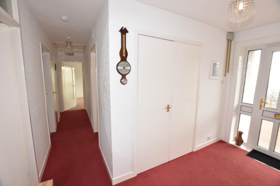 Hallway (Custom).JPG