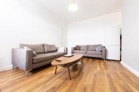 6 bedroom maisonette to rent - Stratford Road, Heaton
