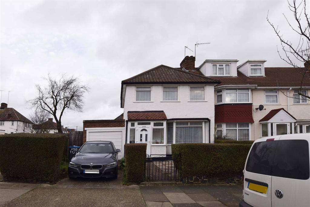 Tokyngton Avenue, Wembley 3 Bed End Of Terrace House - £575,000