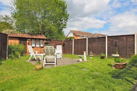 1 Biddenden Close, Bearsted, Maidstone, ME15 8JP