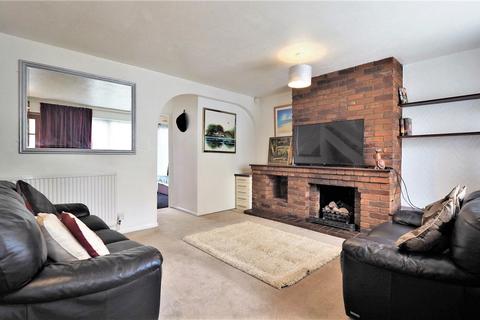 1 Biddenden Close, Bearsted, Maidstone, ME15 8JP