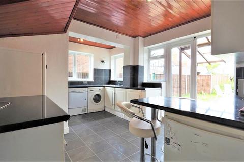 1 Biddenden Close, Bearsted, Maidstone, ME15 8JP