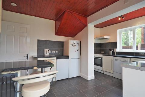 1 Biddenden Close, Bearsted, Maidstone, ME15 8JP