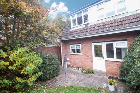 34 Croft Close, Bishops Tachbrook, Leamington Spa, CV33 9RH