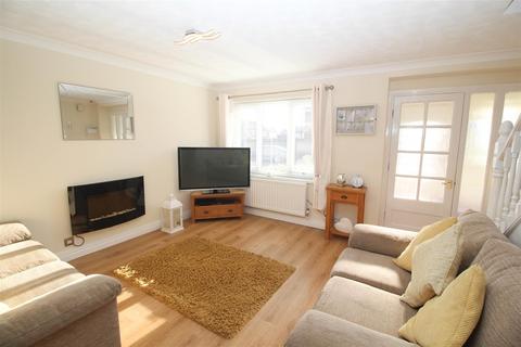 3 bedroom detached house for sale - Abbots Way, North Shields
