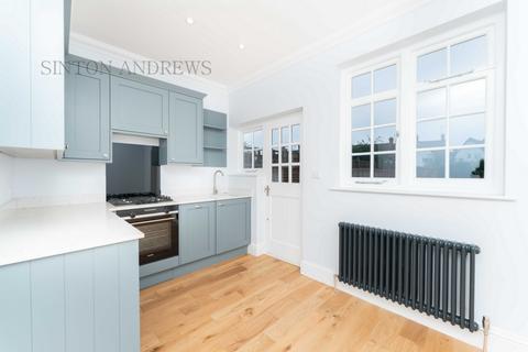 12 Denison Road, London, W5 1NU