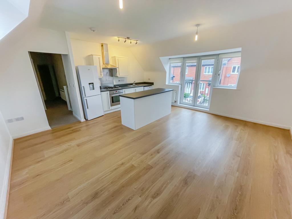 Iris Crescent, Lincoln, Lincolnshire... 2 bed terraced house £725 pcm