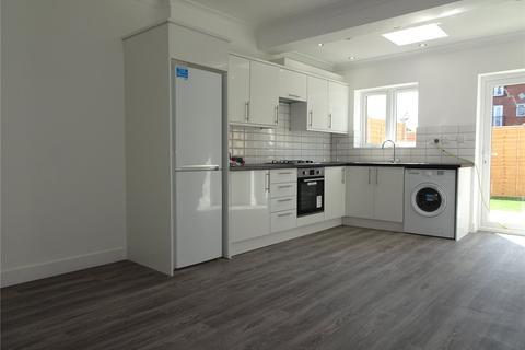 2 bedroom apartment to rent - Uxbridge Road, Hayes, Middlesex, UB4