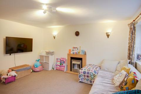 3 bedroom end of terrace house to rent - Brunswick, Bracknell