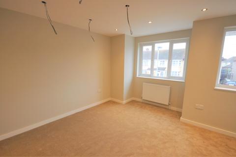 49a First Avenue, Dagenham, RM10 9AU