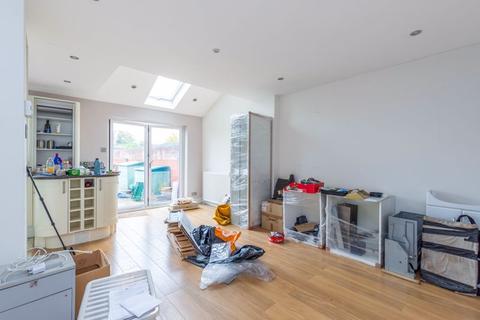 50 Devonshire Avenue, Dartford, DA1 3DW