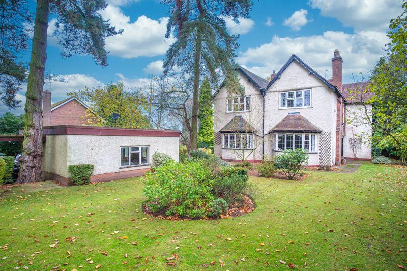 Histons Hill, Codsall 4 bed property £650,000