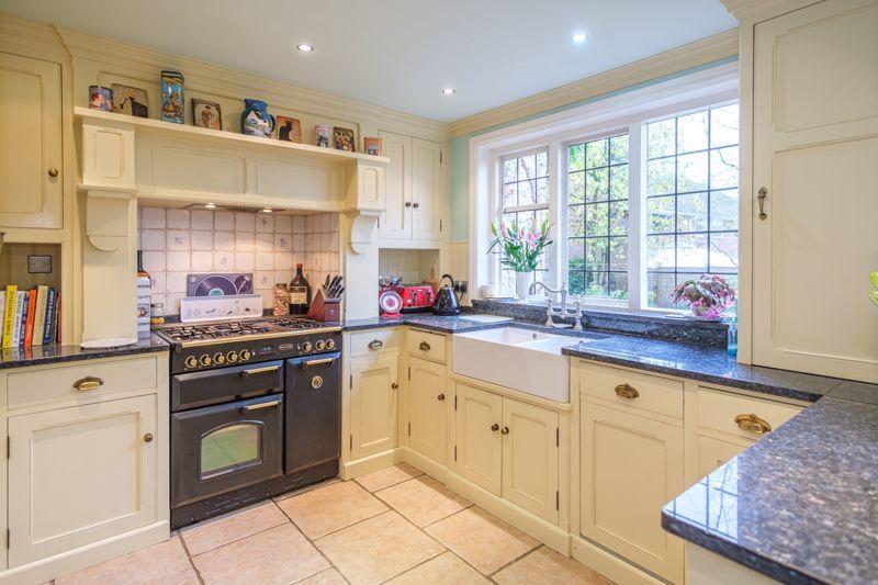 Histons Hill, Codsall 4 bed property £650,000