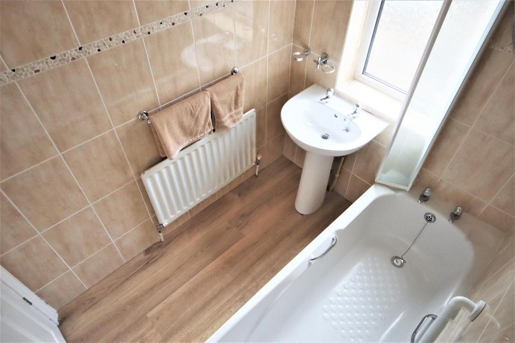Ground Floor Bathroom