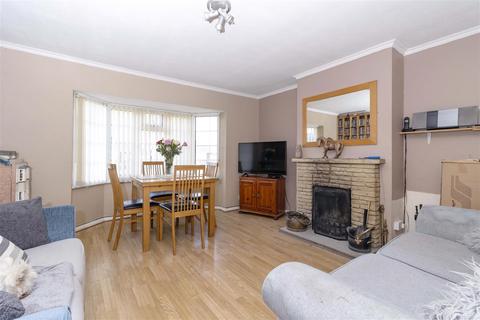 10 Cavendish Close, Goring By Sea, Worthing, BN12 6DP