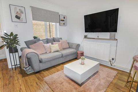 97 Westgate Close, Canterbury, CT2 8JH