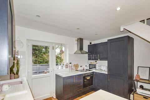 97 Westgate Close, Canterbury, CT2 8JH