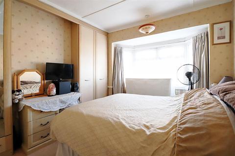 100 Northdown Road, Welling, DA16 1NA