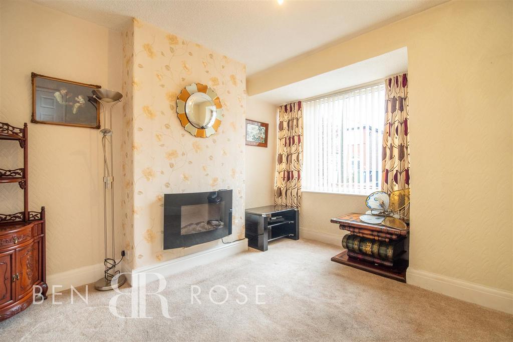 Mayfield Road, Chorley 3 bed terraced house £124,995