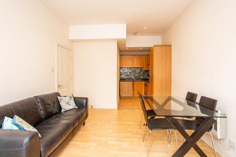 Flat 3, 52 Tredegar Square, London, E3 5AQ