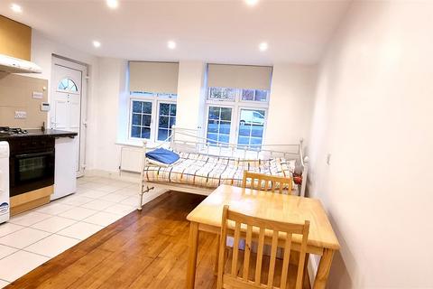 undefined, Hale Lane, Edgware HA8