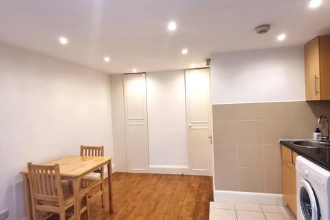 undefined, Hale Lane, Edgware HA8
