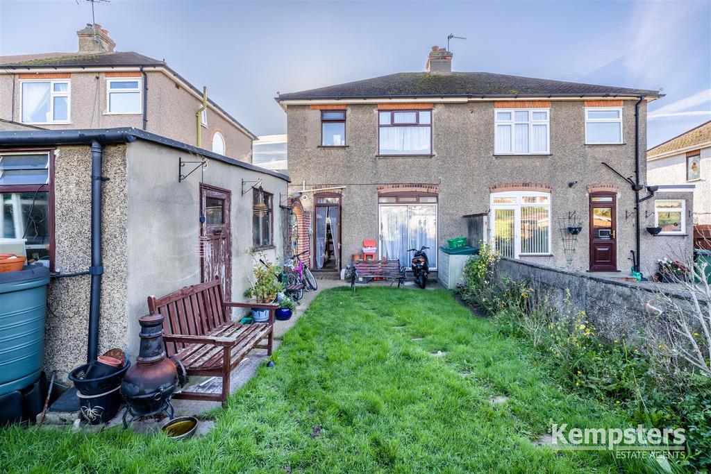 Rear Garden 3.jpg