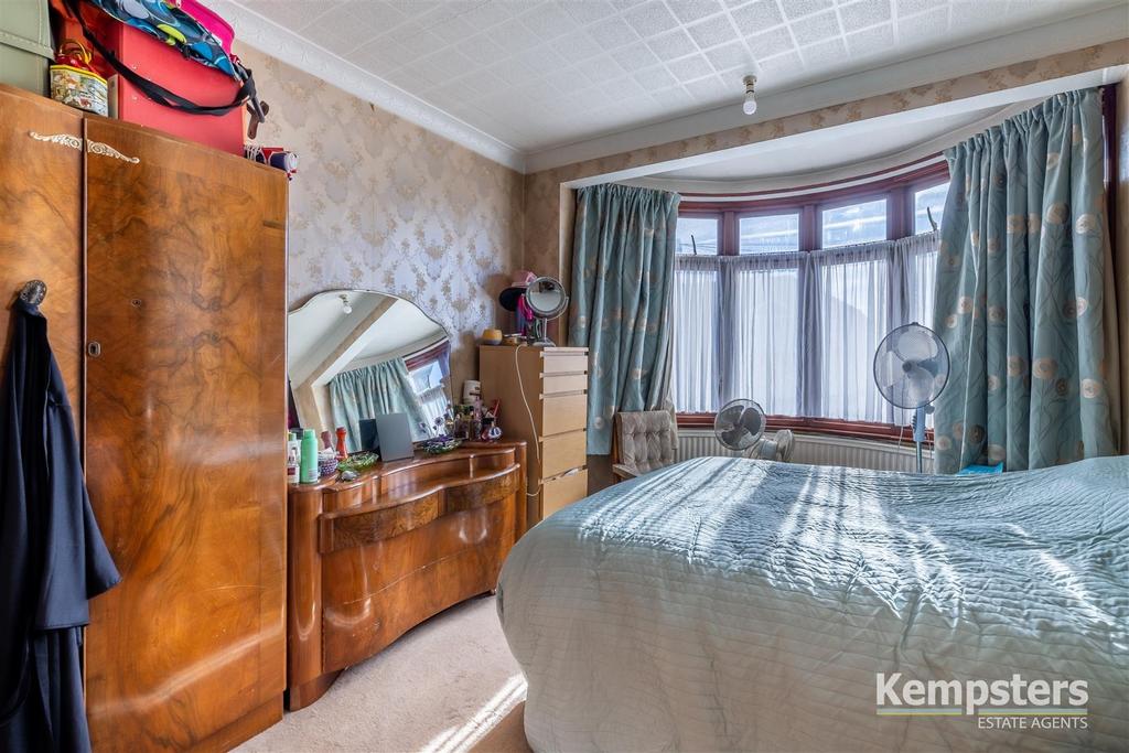 Bedroom 1 2nd.jpg