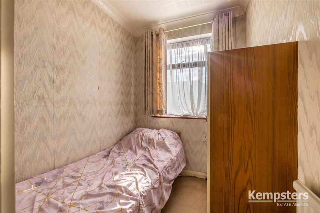 Bedroom 3.jpg