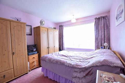 9 Burrows Close, Clacton-on-sea, CO16 8EG