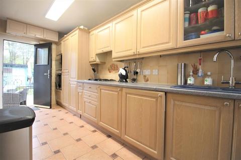 15 Sunset Avenue, Manchester, M22 4EA