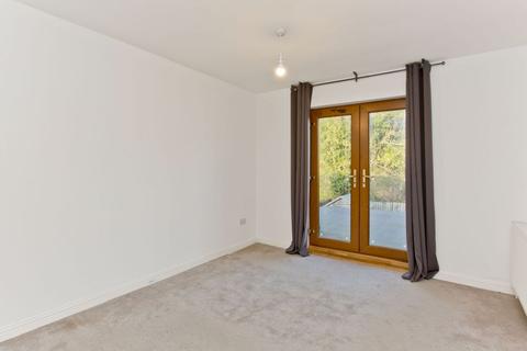 27a Bridge Street, Newbridge, EH28 8SR