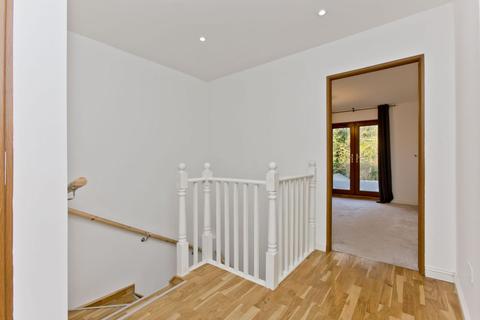 27a Bridge Street, Newbridge, EH28 8SR