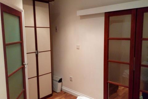 1 bedroom flat to rent, F5 Saltaire Road, Shipley, West Yorkshire, BD18