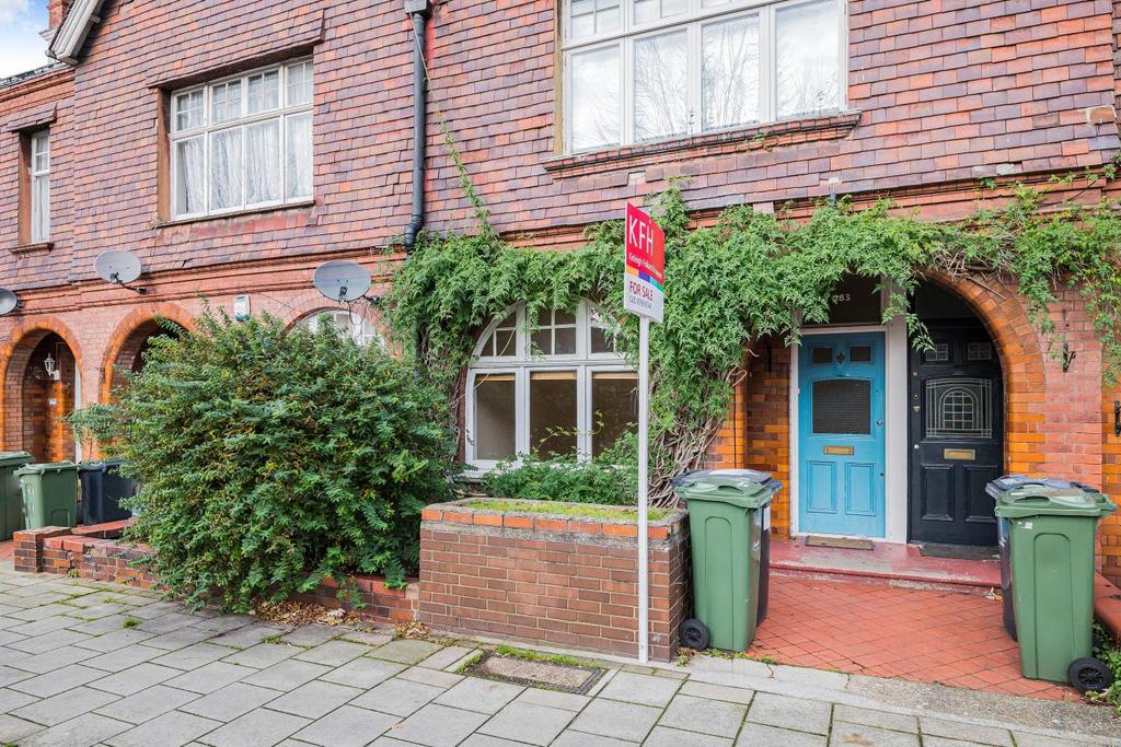 Avenue, Streatham Hill 2 bed flat £500,000