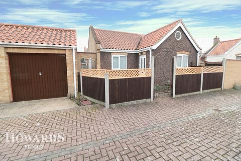 2 Caxton Mews, Beccles, NR34 9EE